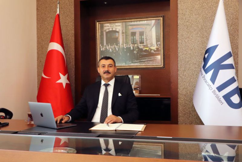 BAŞKAN SARIKAYA: YAŞ MEYVE SEBZE İHRACATINDA TÜRKİYE'NİN YARISINI AKDENİZ GERÇEKLEŞTİRDİ